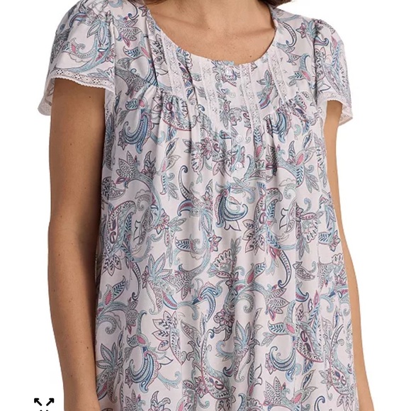 Miss Elaine Other - Miss Elaine Blue Floral Scrolls CottageCore Short Sleeve Spring Nightgown Size L